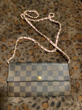 Louis Vuitton Damier Ebene Wallet with detachable Pink and Gold chain